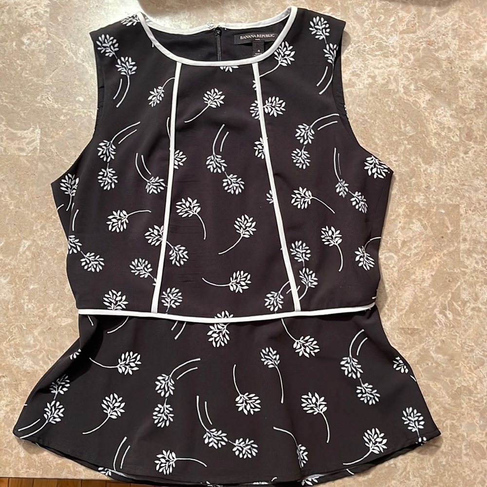 Banana Republic Black Floral Peplum Top